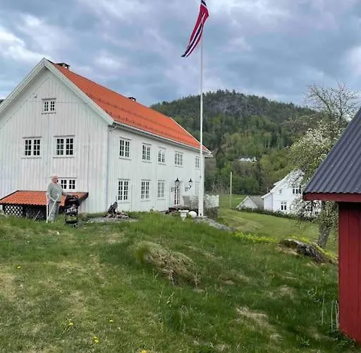 Leilighet Pa 80kvm I Sondeled Risør